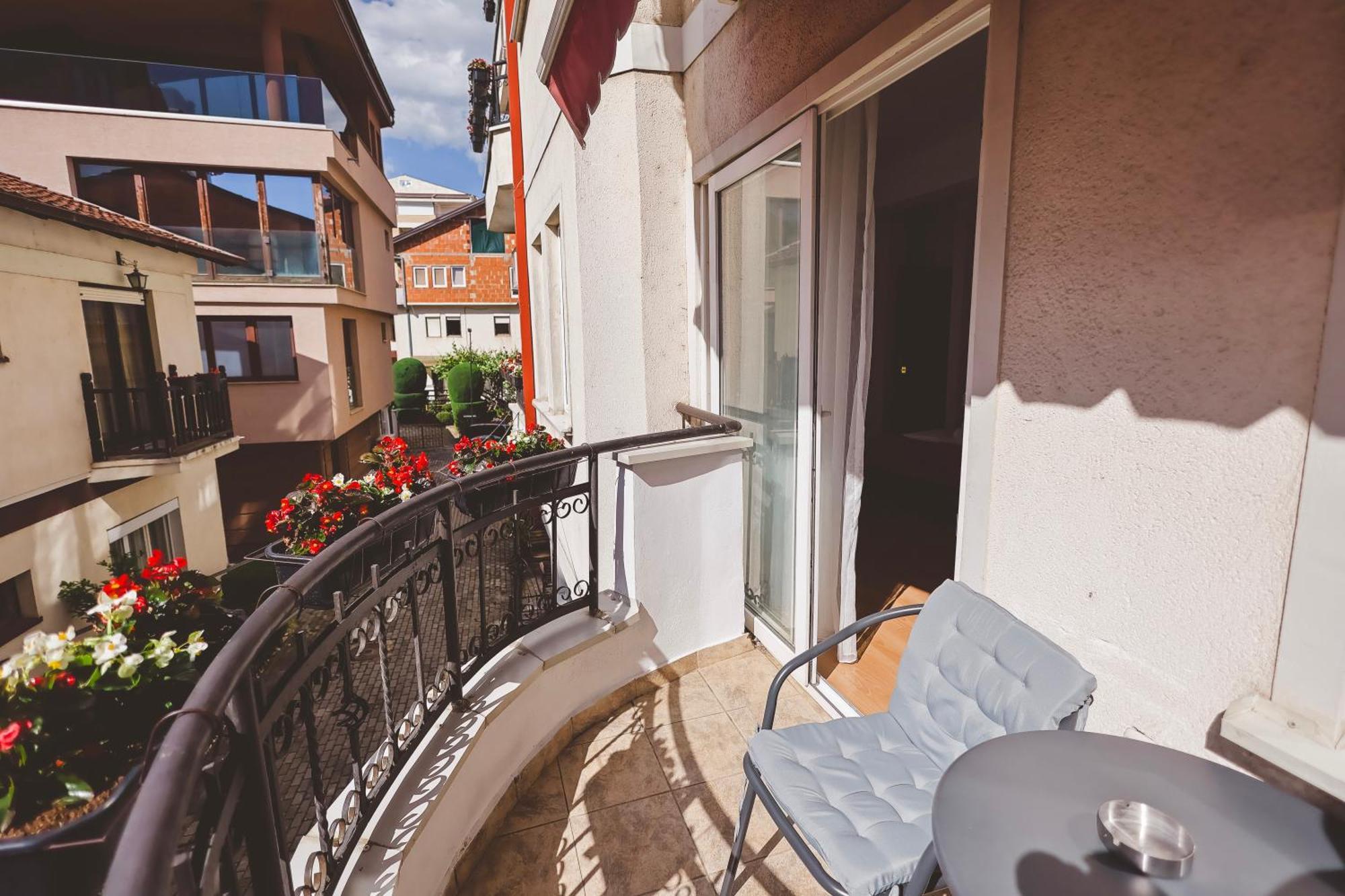 Ammotti Hotel Ohrid Esterno foto
