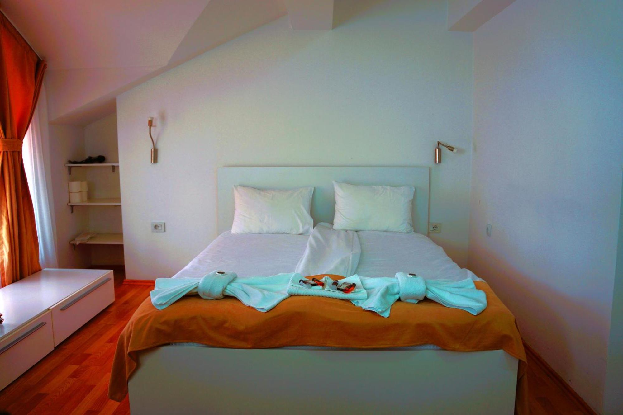Ammotti Hotel Ohrid Esterno foto